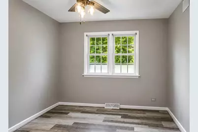 715 River Drive, Munster, IN 46321 - Photo 9