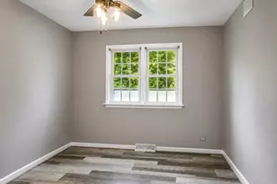 715 River Dr, Munster, IN 46321 - Photo 9