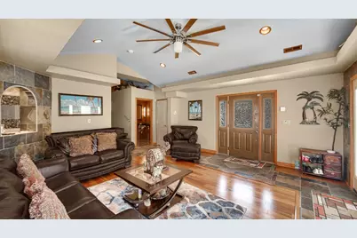 8432 Greenwood Avenue, Munster, IN 46321 - Photo 9