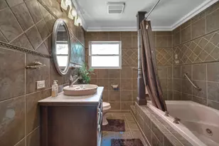 8432 Greenwood Ave, Munster, IN 46321 - Photo 13