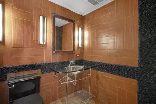 8432 Greenwood Ave, Munster, IN 46321 - Photo 19