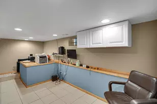 8432 Greenwood Ave, Munster, IN 46321 - Photo 25