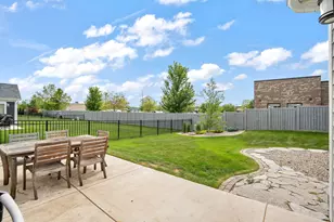10810 Scarlett Oak Dr, Saint John, IN 46373 - Photo 37
