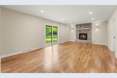 9792 W Oakridge Drive, Saint John, IN 46373 - Photo 5