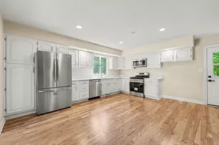 9792 W Oakridge Dr, Saint John, IN 46373 - Photo 5