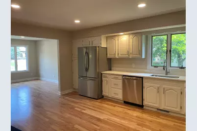 9792 W Oakridge Drive, Saint John, IN 46373 - Photo 7