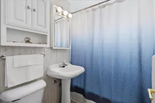 7126 Montana Ave, Hammond, IN 46323 - Photo 13
