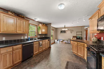 2028 E 925 N, Wheatfield, IN 46392 - Photo 11