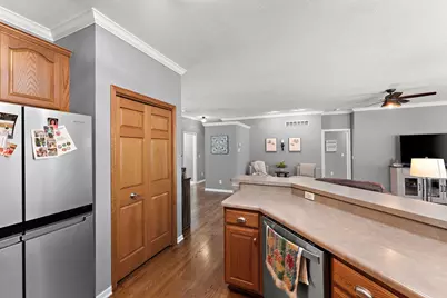 889 Clearwater Cove W, Crown Point, IN 46307 - Photo 9