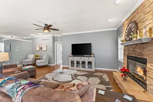 889 Clearwater Cove W, Crown Point, IN 46307 - Photo 13