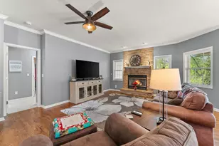 889 Clearwater Cove W, Crown Point, IN 46307 - Photo 11