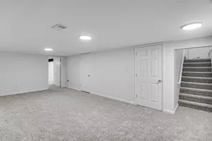 4820 E 26th Ave, Lake Station, IN 46405 - Photo 19