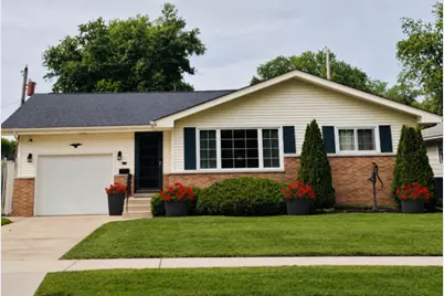 118 Minter Drive, Griffith, IN 46319 - Photo 1