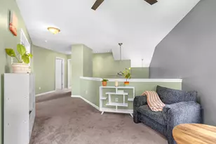80 Lukes Ct, Hobart, IN 46342 - Photo 11