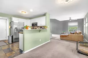 80 Lukes Ct, Hobart, IN 46342 - Photo 5