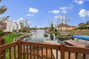 366 Devon Ct, Valparaiso, IN 46385 - Photo 3