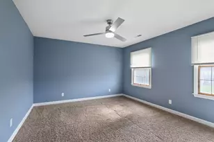 366 Devon Ct, Valparaiso, IN 46385 - Photo 19
