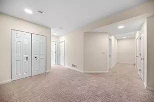 1917 Garland Circle Dr, Valparaiso, IN 46383 - Photo 23