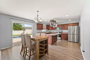 1167 Kinner Dr, Chesterton, IN 46304 - Photo 9