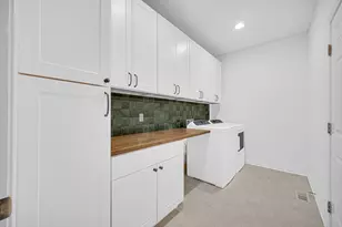 5710 Burr Rdg Cir, Crown Point, IN 46307 - Photo 17