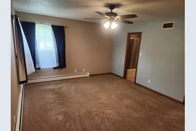 4726 Locksley Drive E, Rensselaer, IN 47978 - Photo 25