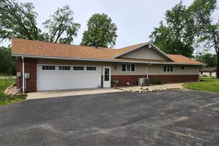 4726 Locksley Dr E, Rensselaer, IN 47978 - Photo 33
