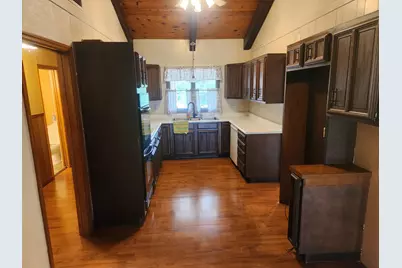4726 Locksley Drive E, Rensselaer, IN 47978 - Photo 11
