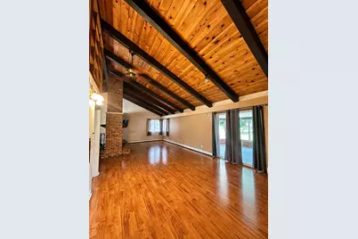 4726 Locksley Drive E, Rensselaer, IN 47978 - Photo 5