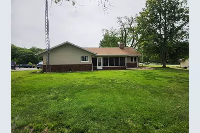 4726 Locksley Drive E, Rensselaer, IN 47978 - Photo 3