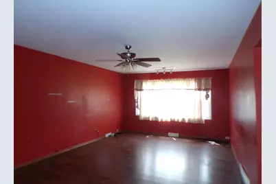 378 Briarwood Drive, Valparaiso, IN 46385 - Photo 5
