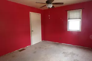 378 Briarwood Dr, Valparaiso, IN 46385 - Photo 29
