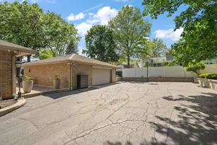 11728 Monroe Pl, Crown Point, IN 46307 - Photo 43