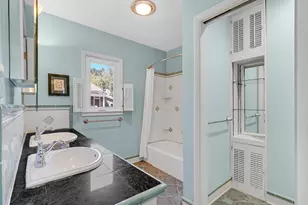 1404 Washington St, Valparaiso, IN 46383 - Photo 21