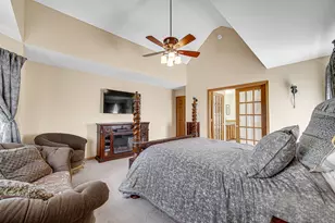 10351 Adler Cove, Saint John, IN 46373 - Photo 17