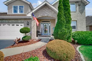 10351 Adler Cove, Saint John, IN 46373 - Photo 3