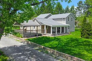 838 N 200 W, Valparaiso, IN 46385 - Photo 1