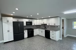838 N 200 W, Valparaiso, IN 46385 - Photo 43
