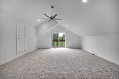 838 N 200 W, Valparaiso, IN 46385 - Photo 23