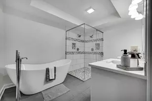 838 N 200 W, Valparaiso, IN 46385 - Photo 17