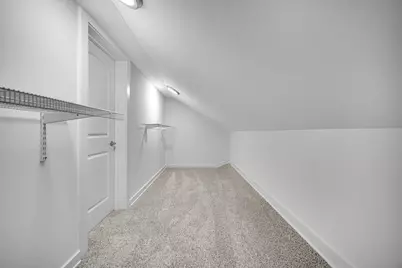 838 N 200 W, Valparaiso, IN 46385 - Photo 25