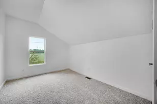 838 N 200 W, Valparaiso, IN 46385 - Photo 31