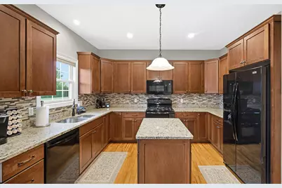 9723 Elle Avenue, Saint John, IN 46373 - Photo 13