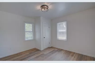 825 E 14th Avenue, Gary, IN 46407 - Photo 13