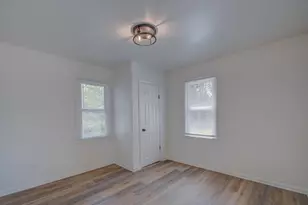 825 E 14th Ave, Gary, IN 46407 - Photo 13