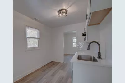 825 E 14th Avenue, Gary, IN 46407 - Photo 11