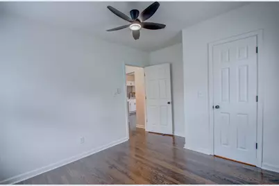 613 Tennessee Street, Gary, IN 46402 - Photo 9