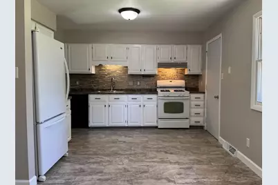53 Cain Drive, Valparaiso, IN 46383 - Photo 5