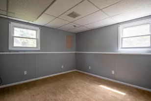 53 Cain Dr, Valparaiso, IN 46383 - Photo 13