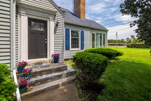 2329 Ridgewood St, Highland, IN 46322 - Photo 3