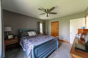 2329 Ridgewood St, Highland, IN 46322 - Photo 33